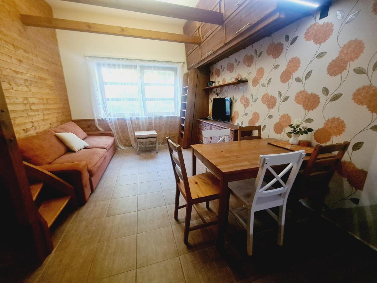Appartamento Cihlarka - Lisci Doupe 110 Pec pod Snezkou Esterno foto